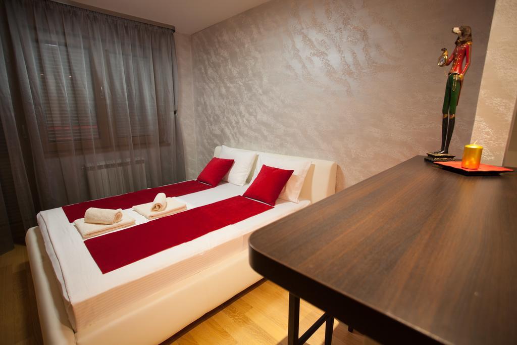 Gentleman Dog Apartment Belgrade Luaran gambar